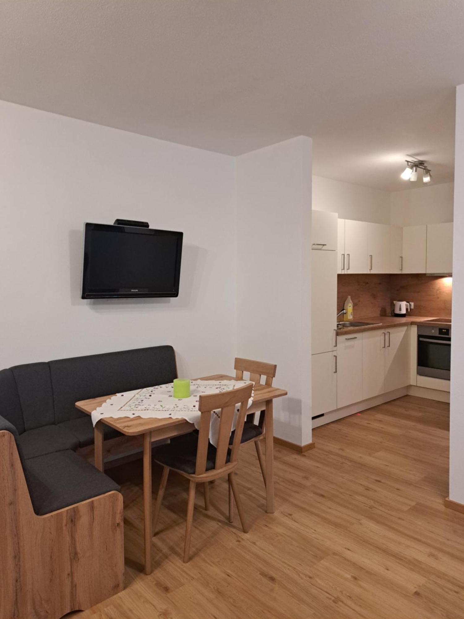 Ferienwohnung Abenthung Grinzens Esterno foto